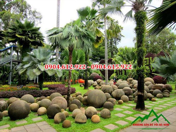 đá cuội trang trí sân vườn