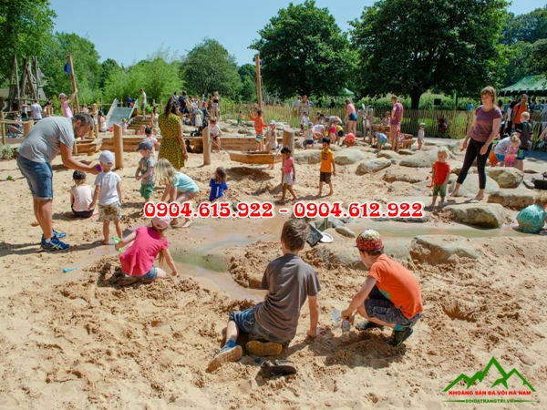 sân chơi bằng cát cho bé1