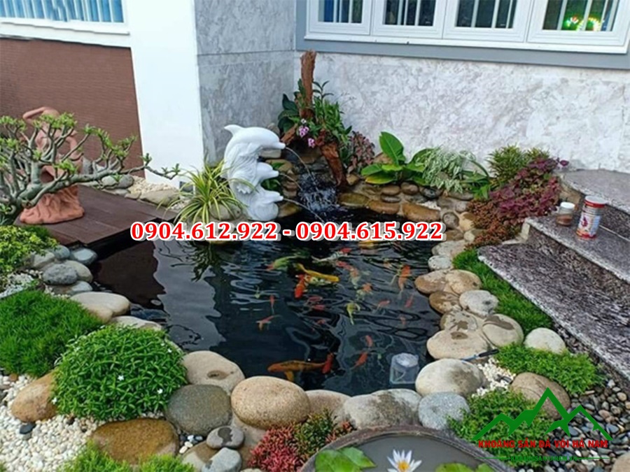 đá cuội rải bể cá koi