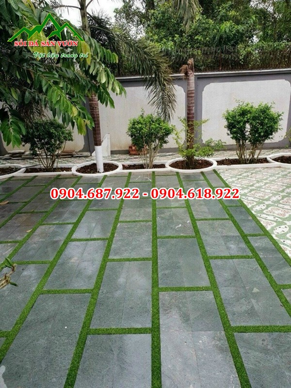 đá xanh rêu lát sân đẹp