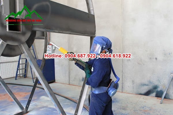 cát phun gỉ kim loại
