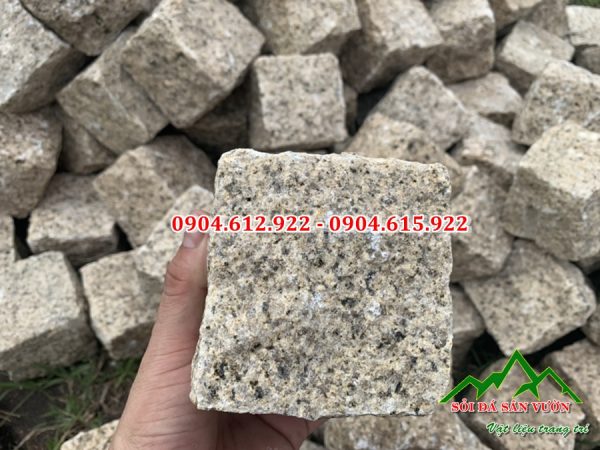 Địa chỉ bán đá cubic granite vàng tại bình định