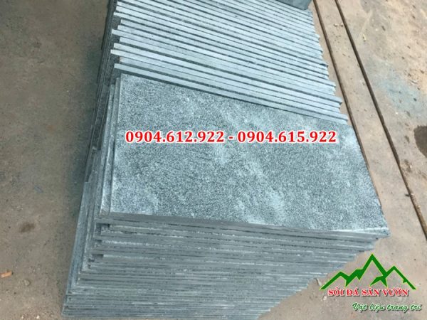 báo giá đá xanh rêu băm mặt