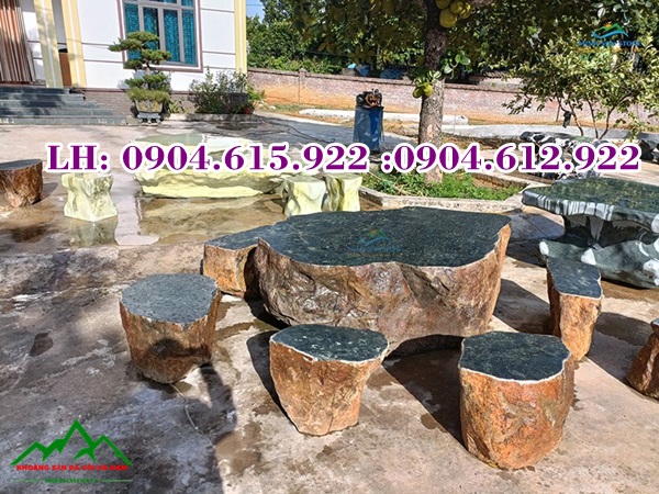 ban-ghe-da-cuoi-tu-nhien