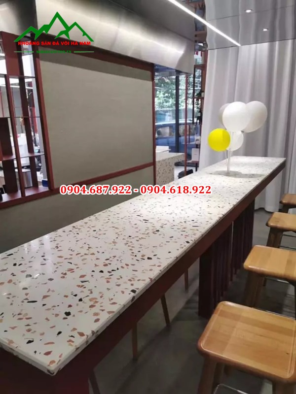 Bàn bếp granito thạch anh