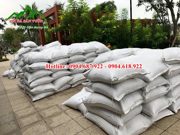 phân phối cát trắng sân chơi