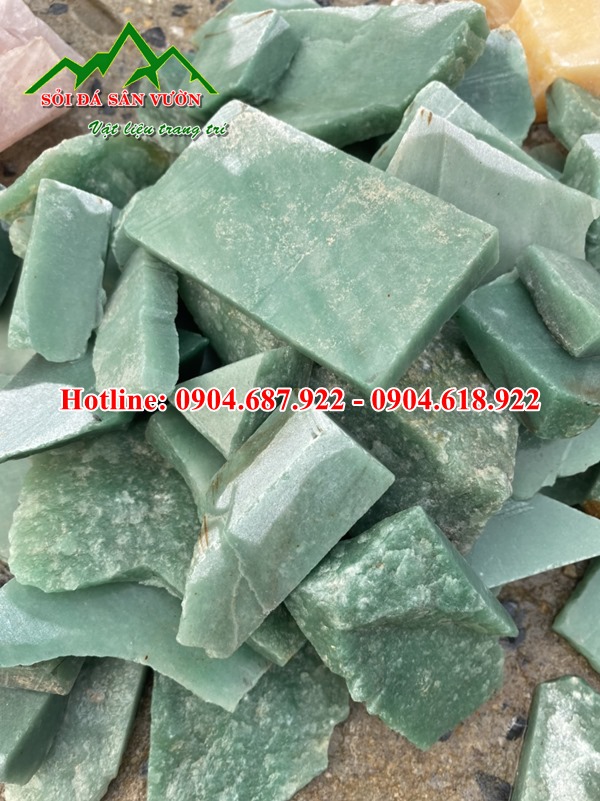 Vụn thạch anh làm granito đẹp